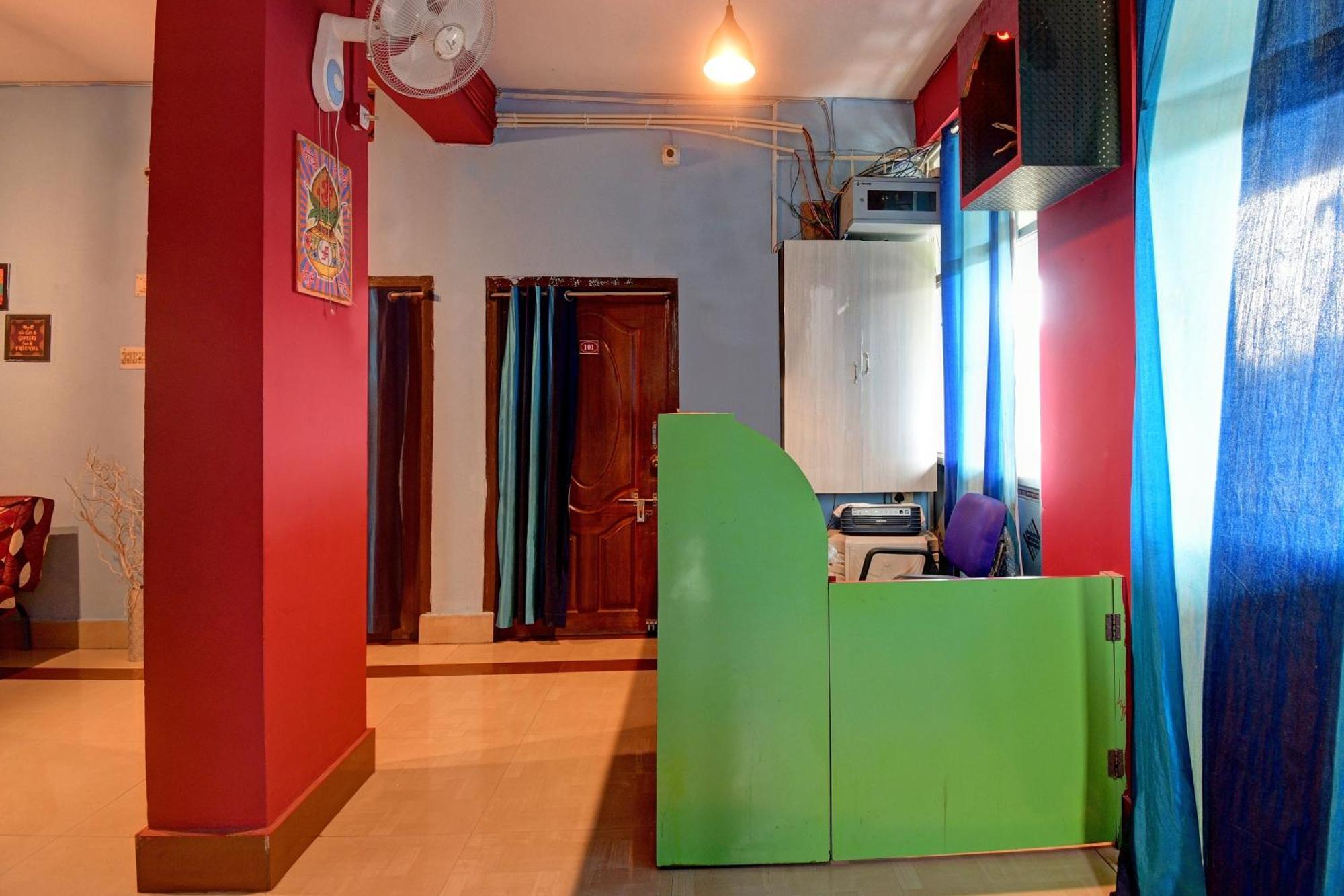 Oyo Flagship Pratikshya Guest House Baripada ภายนอก รูปภาพ
