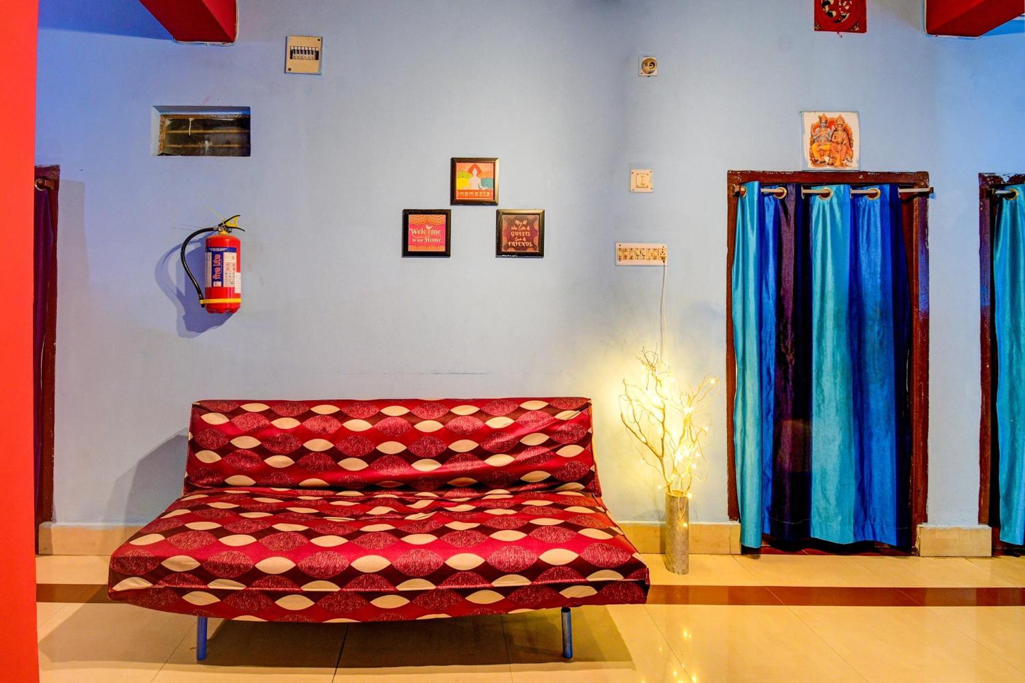 Oyo Flagship Pratikshya Guest House Baripada ภายนอก รูปภาพ